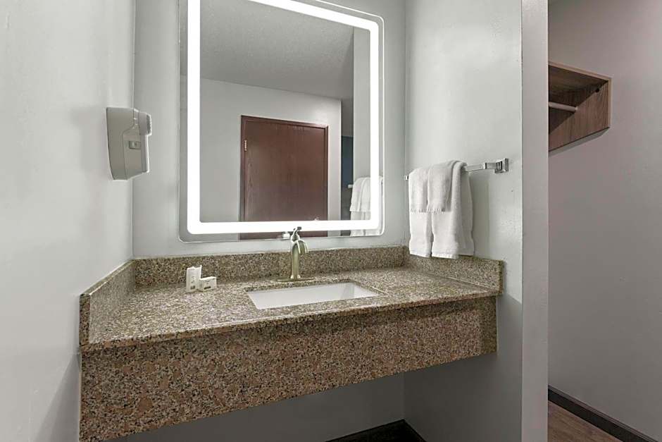 Baymont by Wyndham Piqua