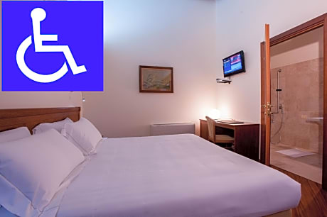 Double or Twin Room - Disability Access