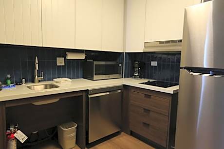 Two-Bedroom Suite with Mobility Accessible Tub - Hearing Access