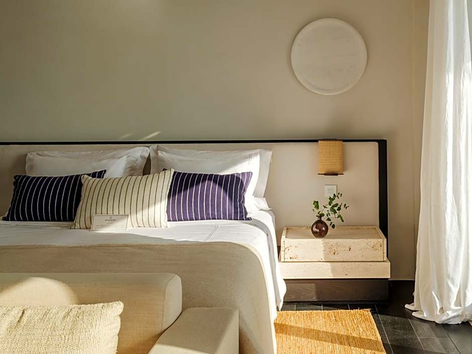 Anandes Hotel