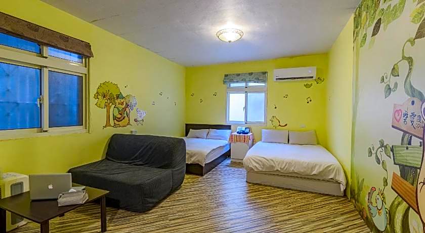 LOVE I Taichung Hostel