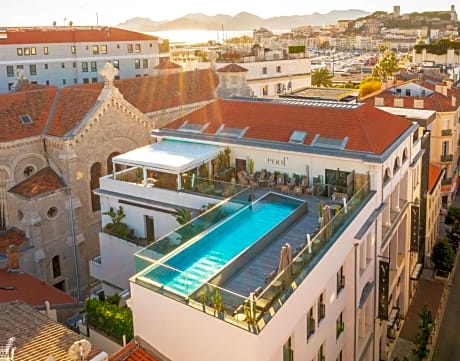 Five Seas Hotel Cannes, a Member of Design Hotels