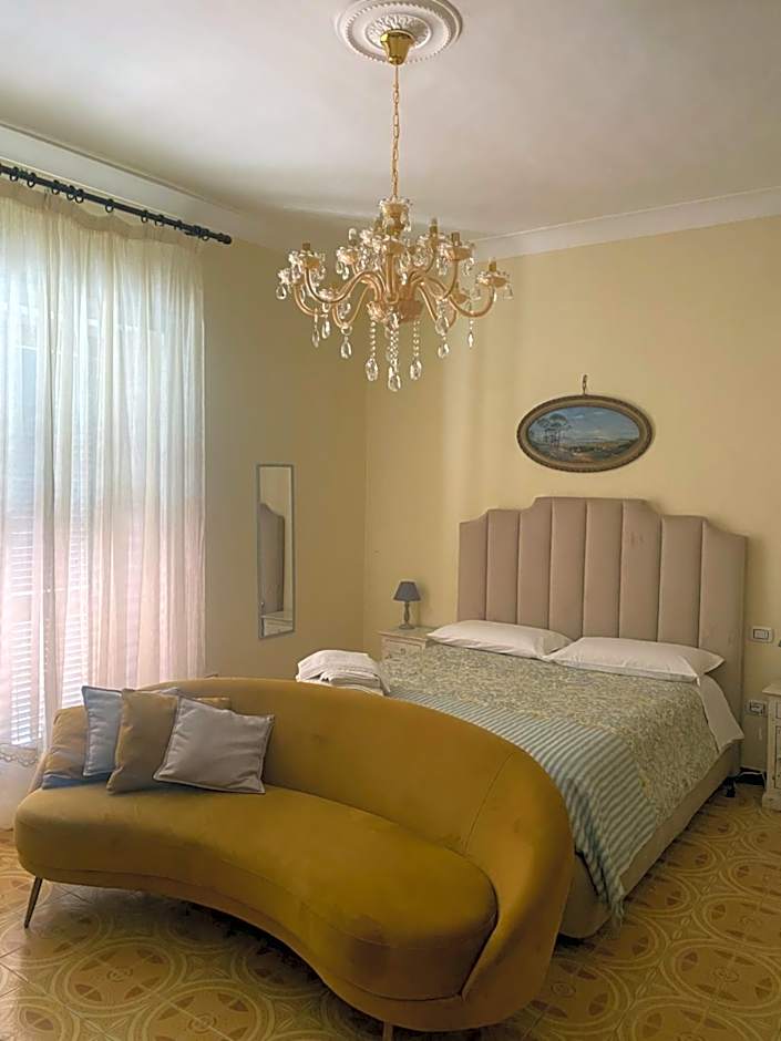 Villa Favorita Suites