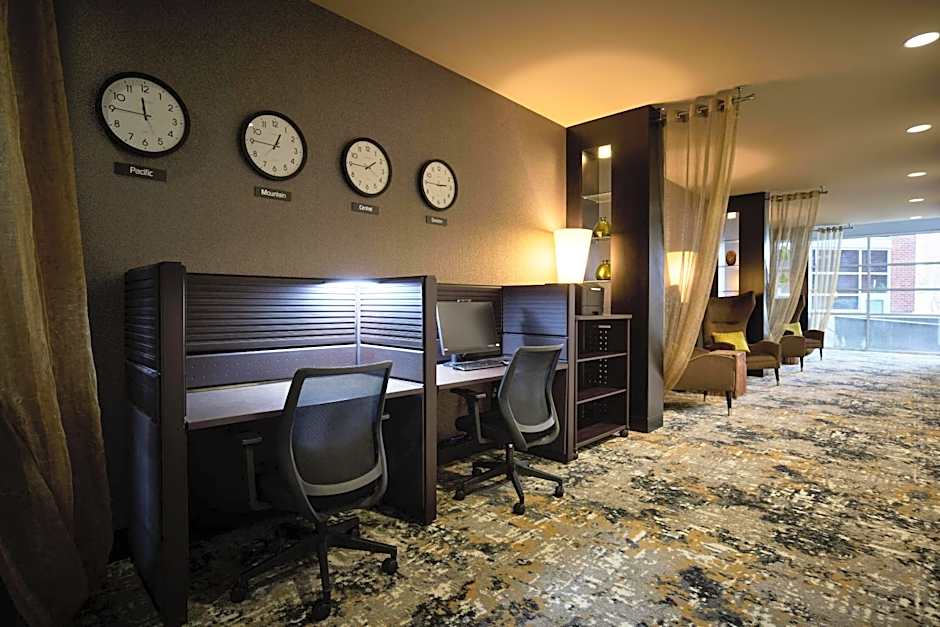 Hyatt House Seattle/Redmond