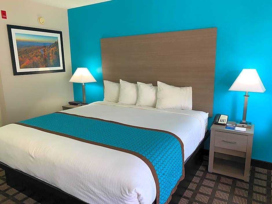 Baymont by Wyndham Eden