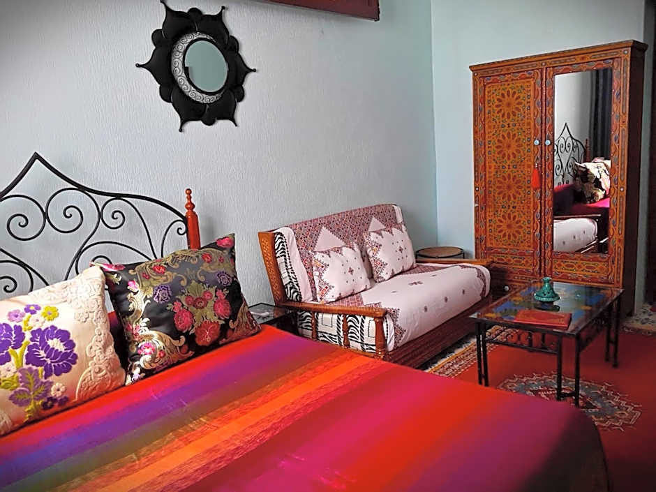 Riad Atika Mek