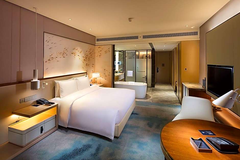 Photo 1 of 2 of Junior 1 King Bed Suite, River View