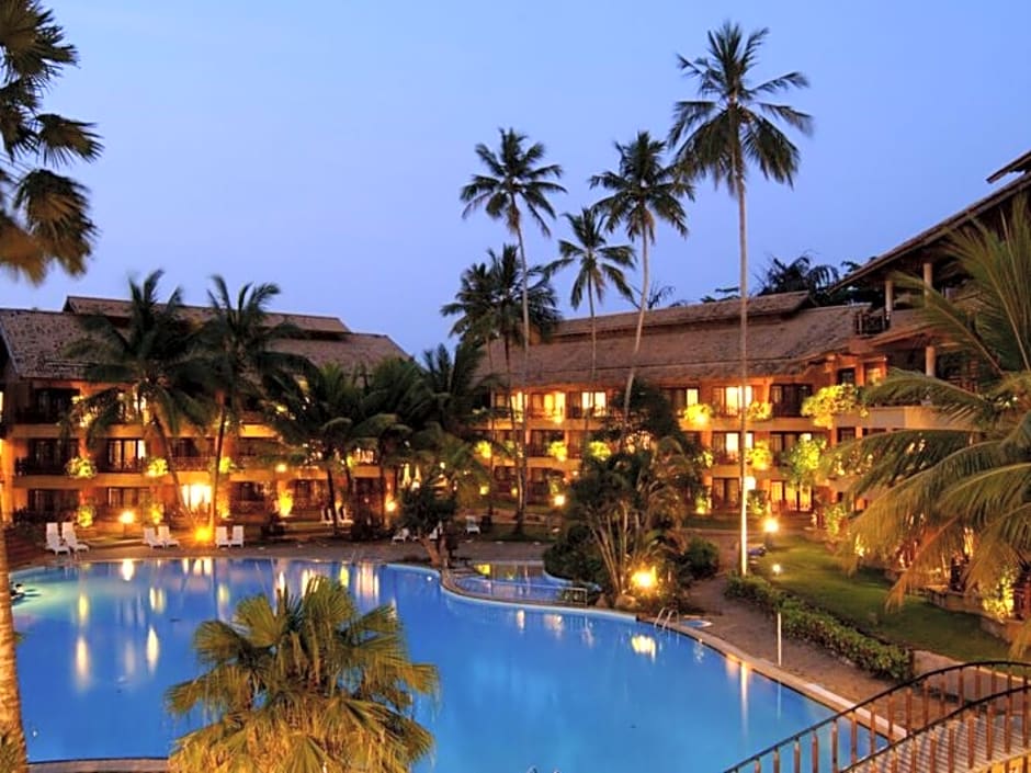 Royal Palms Beach Hotel