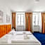 Self-Check-In Hotel Adlon