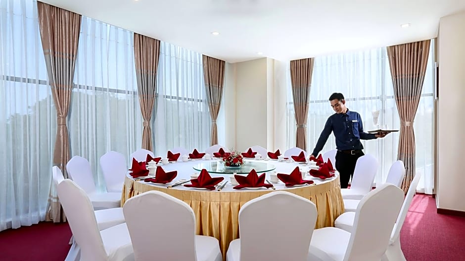 Jasmine Palace Hotel