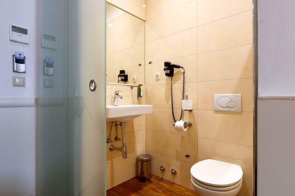 EKONO By Leva Hotel Strasser