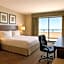 LIC Manhattan View Hotel