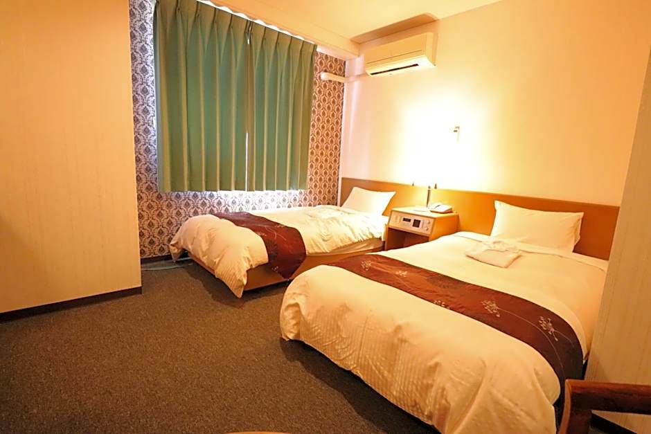 ホテル東伯イン