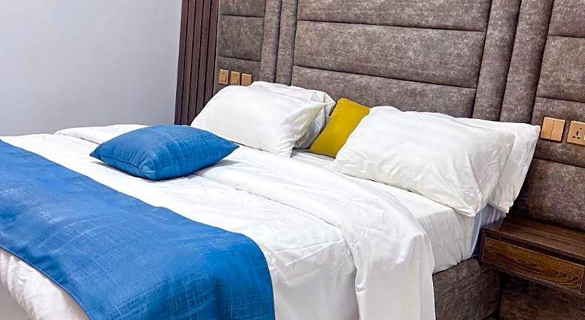 Dreamland Suites
