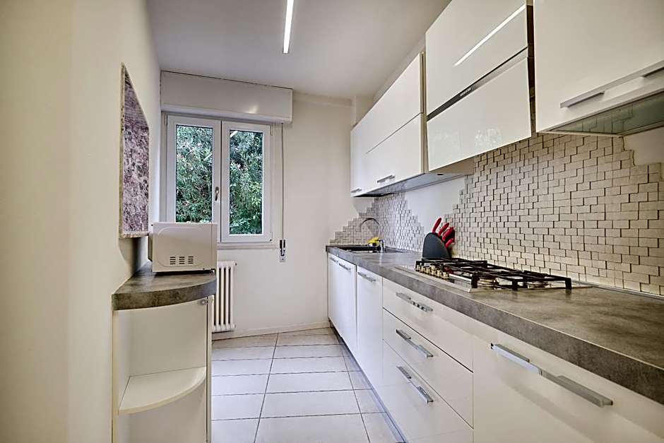 Front Lake Apartment Bardolino