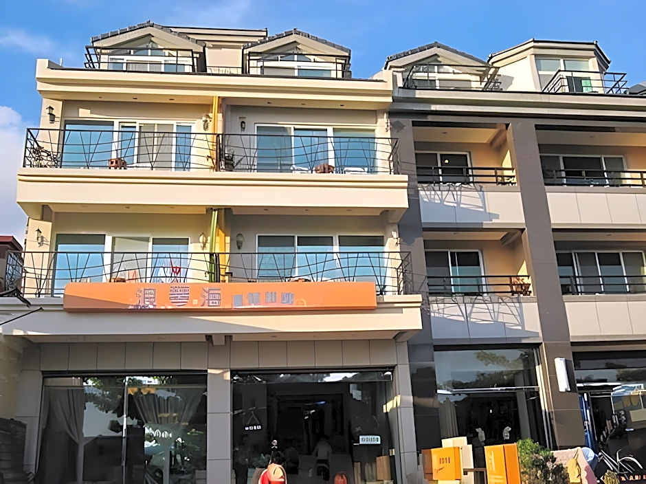 Lang Qin Hai Inn.