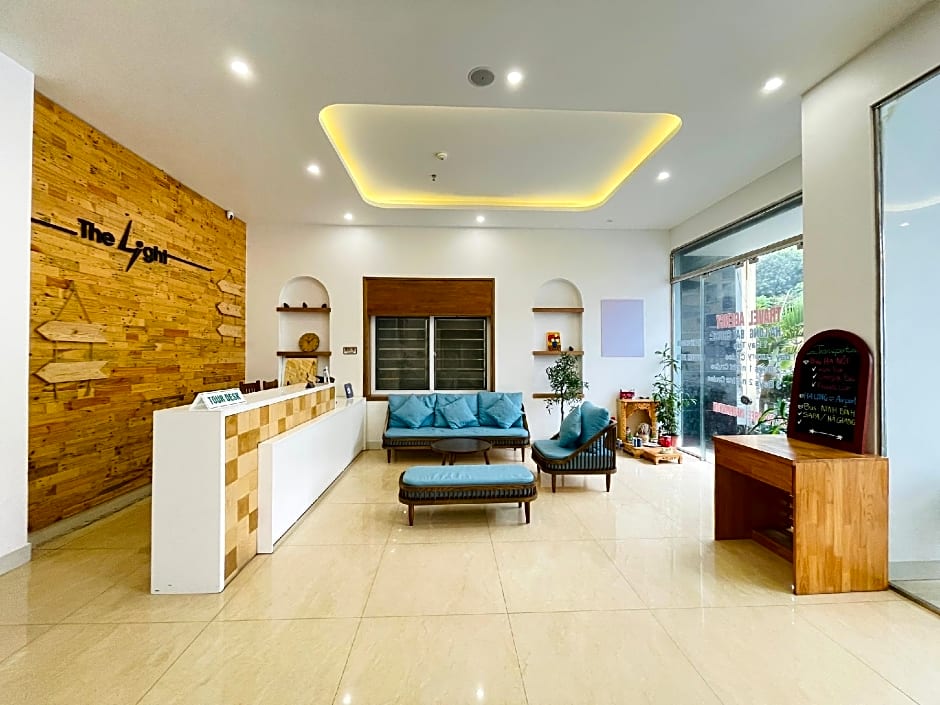 The Light Hotel Halong