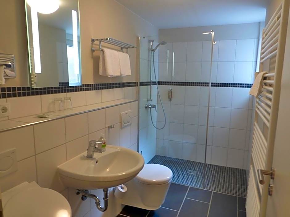 Villa Waldfrieden - Design trifft Budget