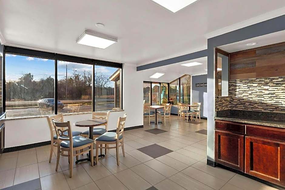 Rodeway Inn Lumberton Central