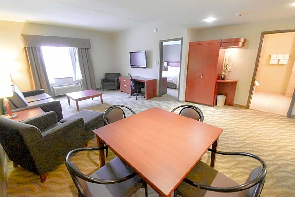 CANAD INNS DESTINATION CENTRE GARDEN CITY