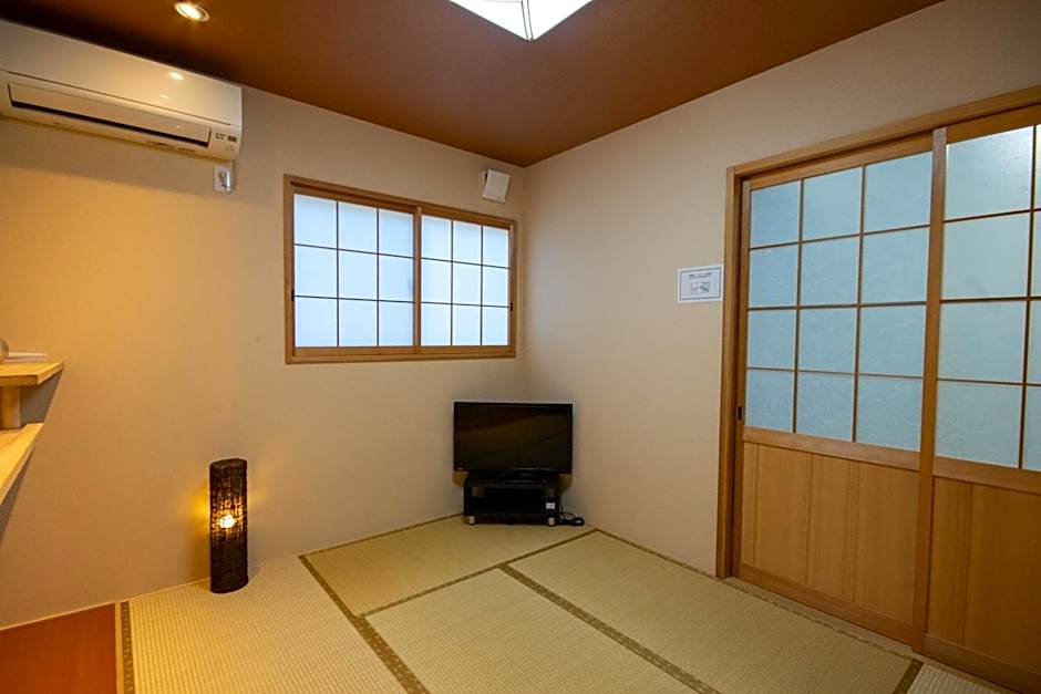 Rokuhara Inn