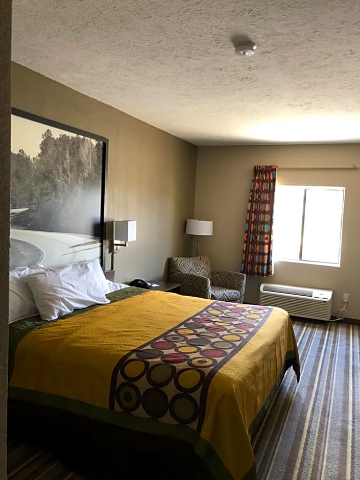 Super 8 by Wyndham Jackson/Ridgeland