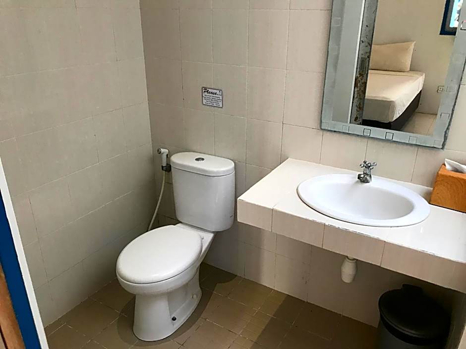 Atlas Gili Party Hostel