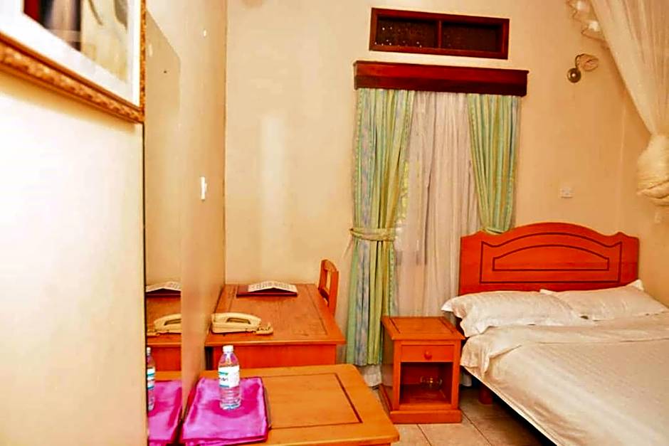 MAKERERE UNIVERSITY GUEST HOUSE
