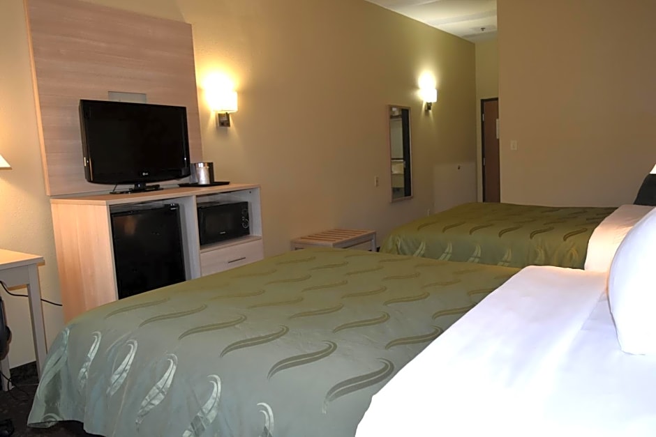 Quality Inn & Suites Brooks Louiville South