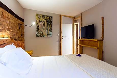 Double Room with Private Bathroom