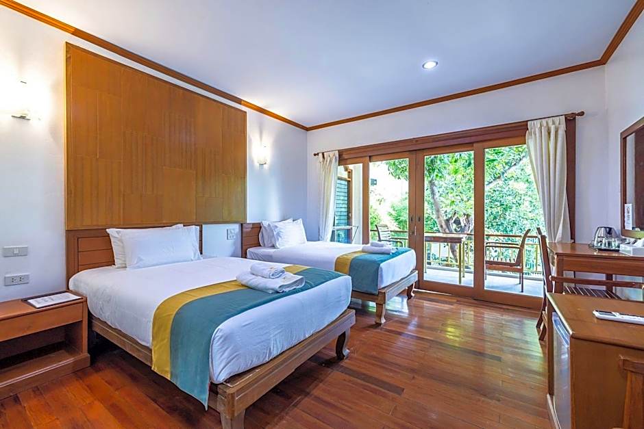 Phuket Meet Holiday Hotel