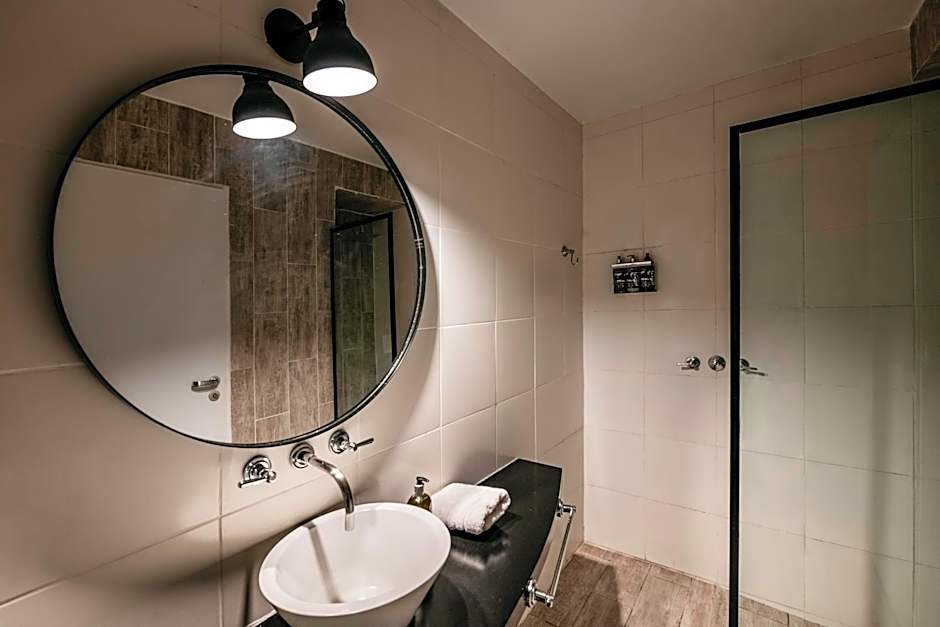 5411 Soho Hotel