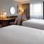 DoubleTree by Hilton Dartford Bridge