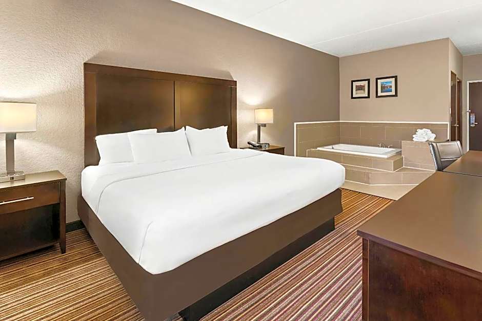 Comfort Inn Lehigh Valley West