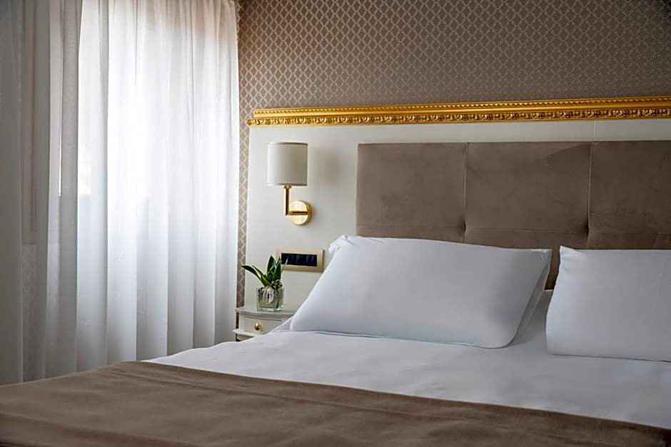 Hotel Montecarlo