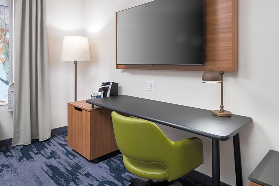 Fairfield Inn & Suites by Marriott Savannah I-95 North