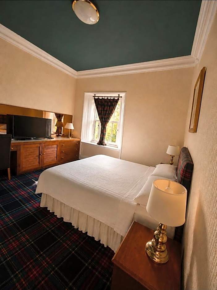 Loch Ness Lodge Hotel