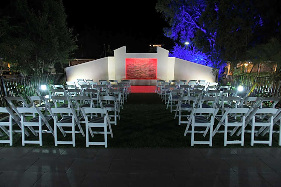 Best Western Plus All Settlers Motor Inn