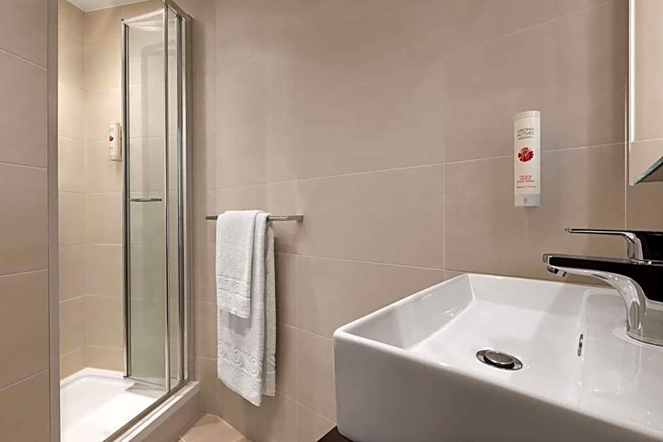 Ramada by Wyndham Cobham