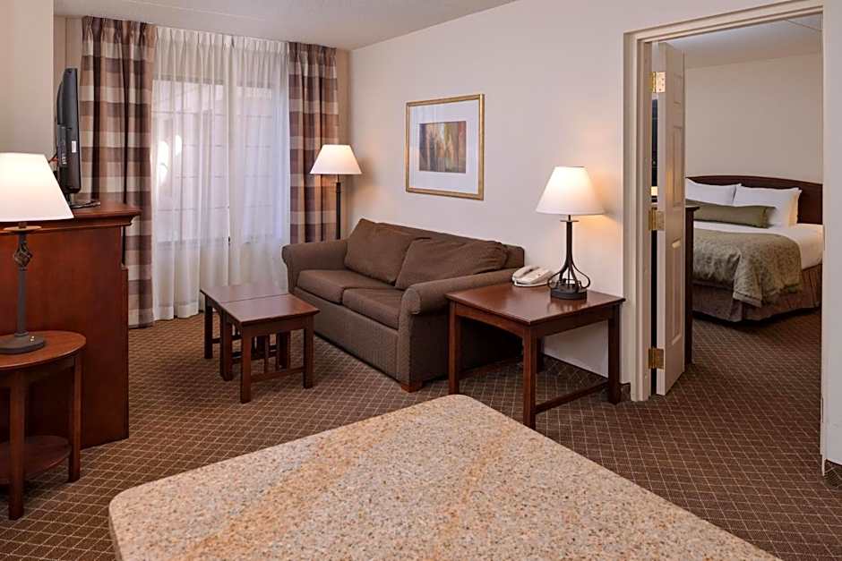 Staybridge Suites Indianapolis-Airport By IHG