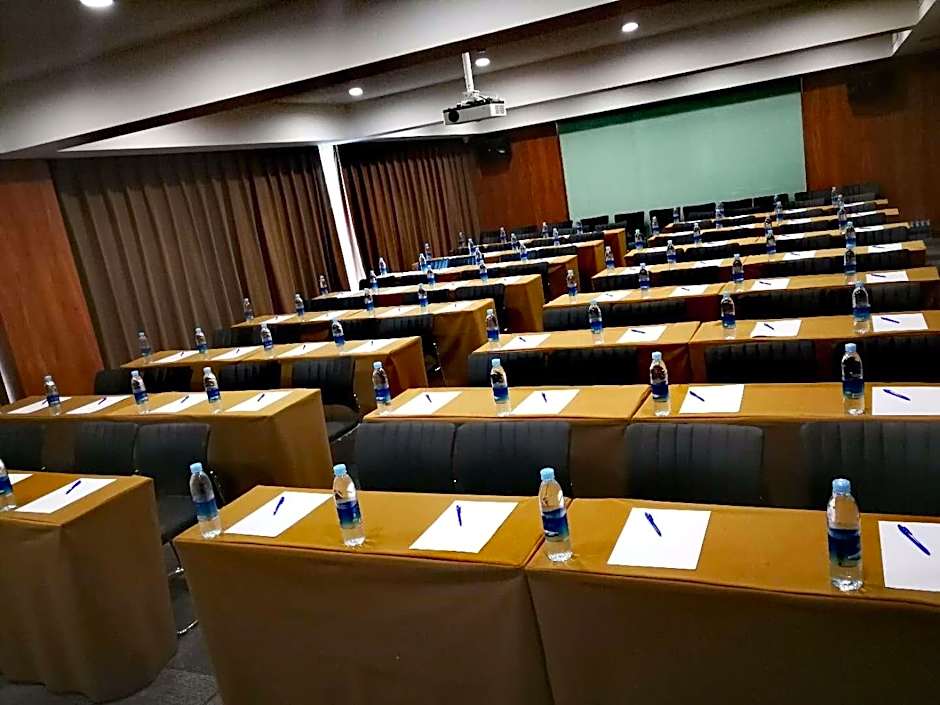 James Joyce Coffetel Shijiazhuang Century Park Shiji Huamao