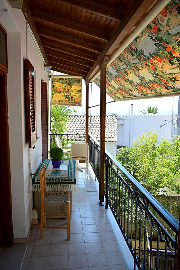 Aegina Town Cozy Escape