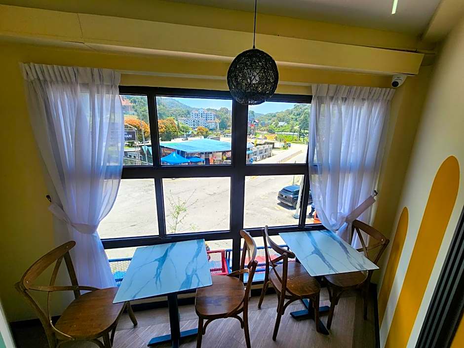 Clock Inn Backpackers Hostel