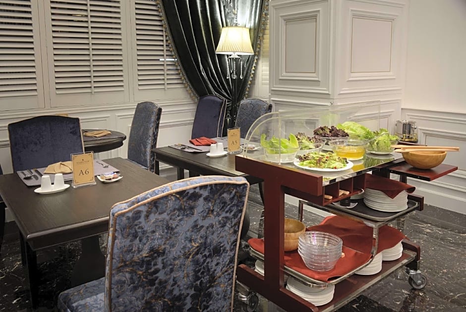 Golden Tulip RS Boutique Hotel