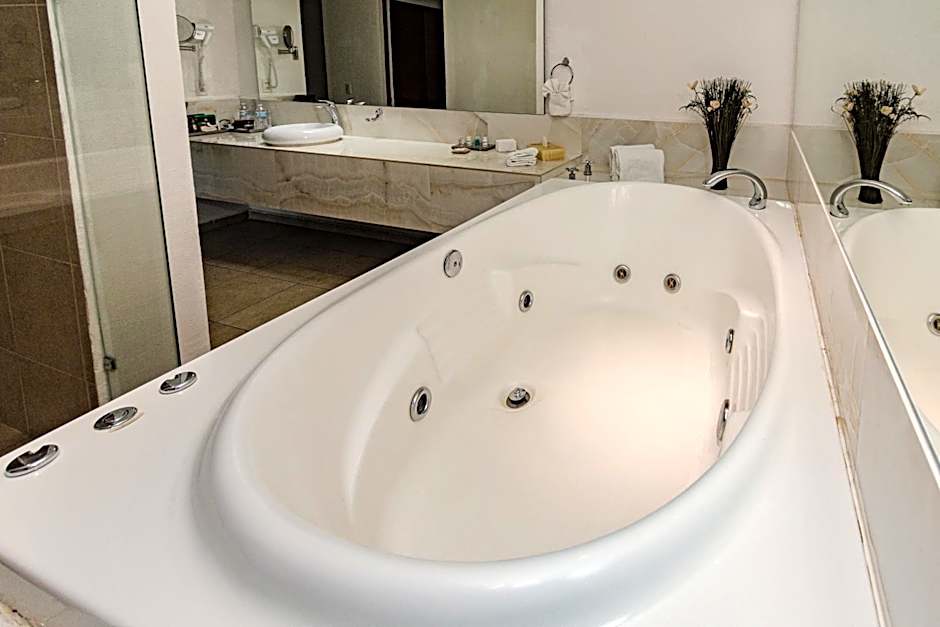 Radisson Hotel Quinta Rubelinas Cuernavaca