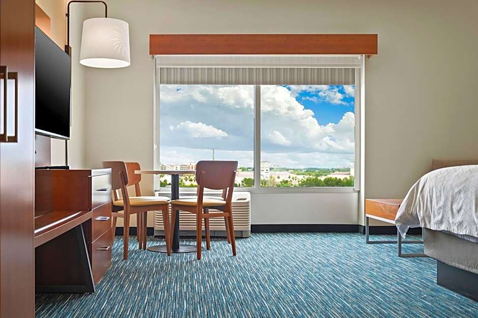 Holiday Inn Express Orlando - Lake Buena Vista Area By IHG