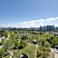 Luxary Condo Downtown Vancouver with free parking