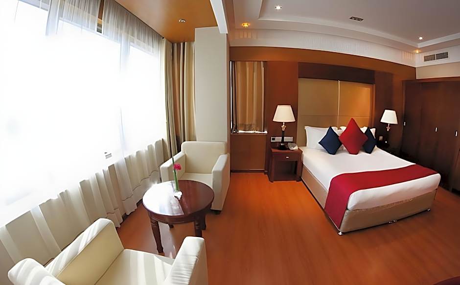 Diva Hotel
