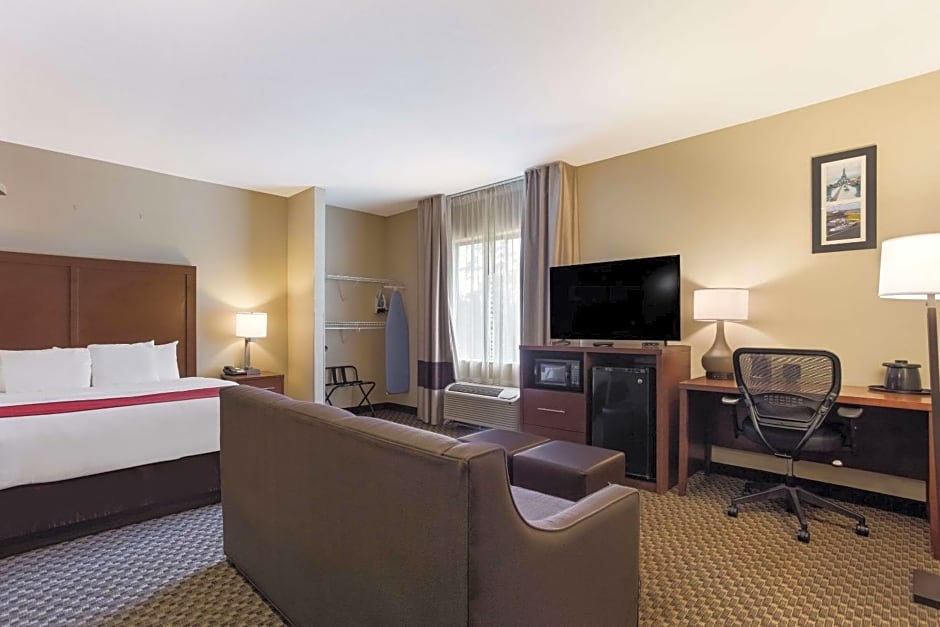 Comfort Suites North Mobile