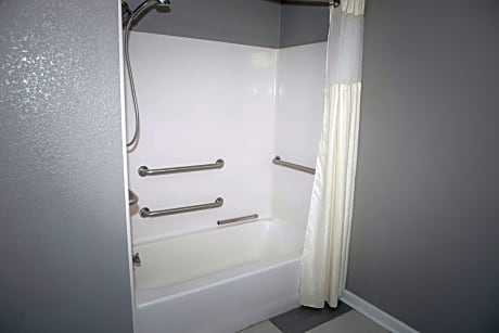 1 King Bed, Mobility Accessible, Walk In Shower, Non-Smoking, Full Breakfast